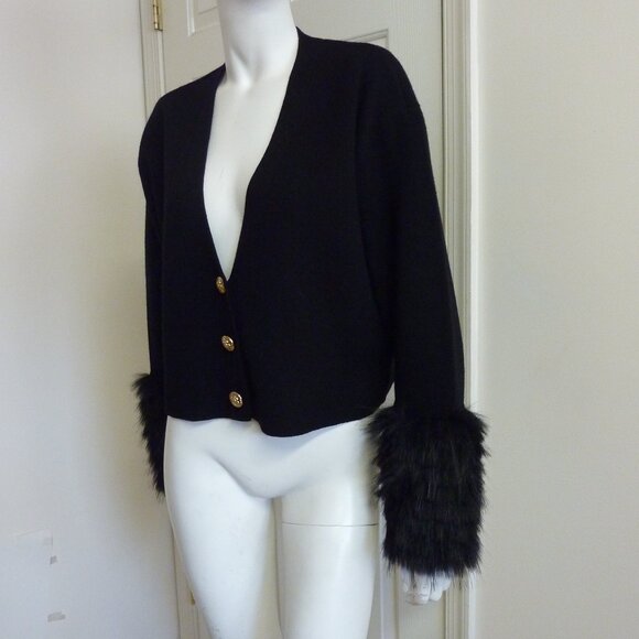 Alice and Olivia Bradley Faux Fur Cuff Wool Blend Crop Cardigan - Picture 9 of 12